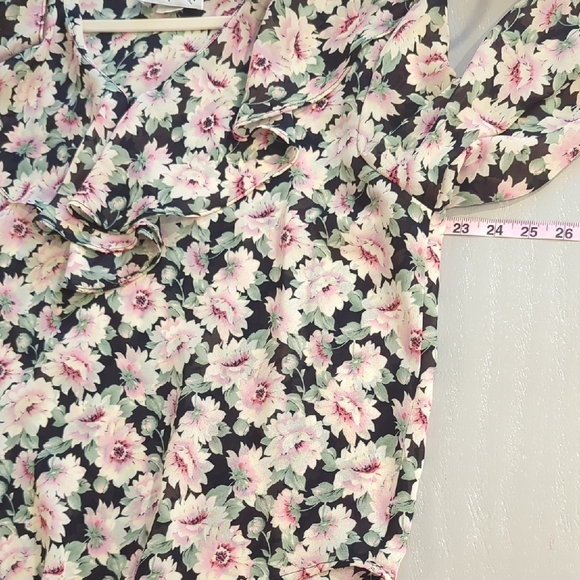 Vintage Floral Blouse Ruffles Long Sleeve size L‎ Made in USA - Picture 7 of 8